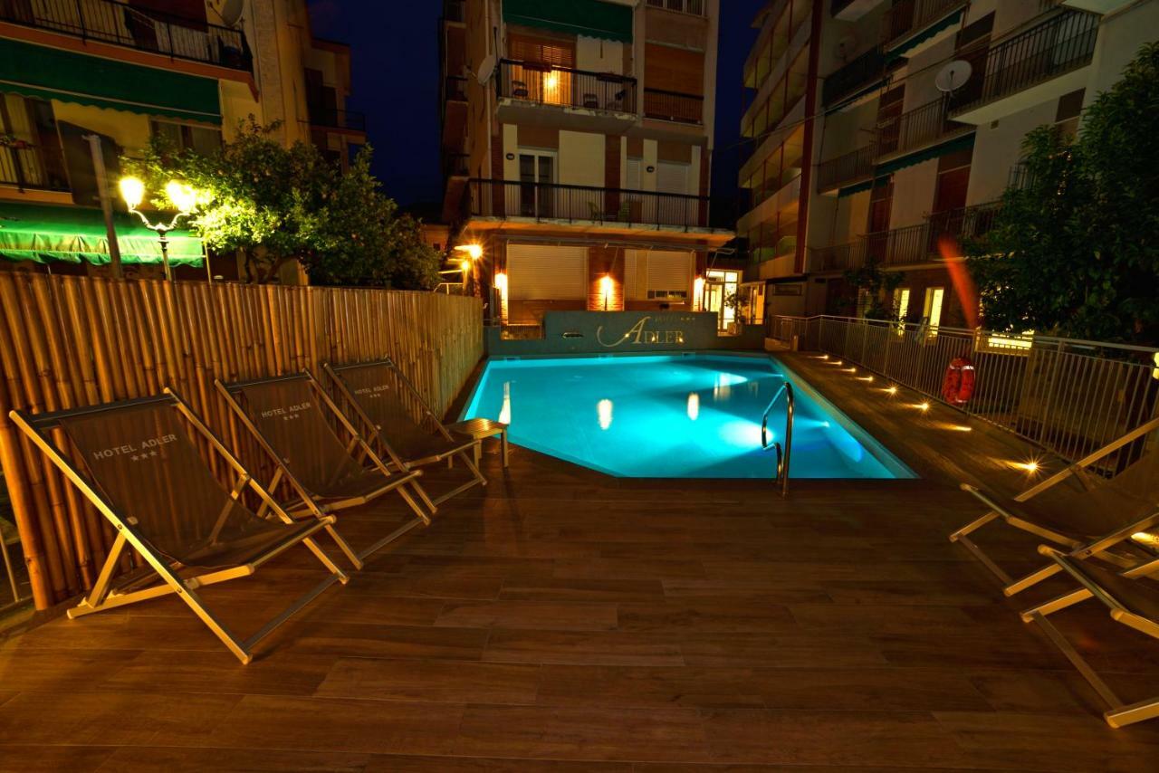 Hotel Adler Alassio Exteriér fotografie