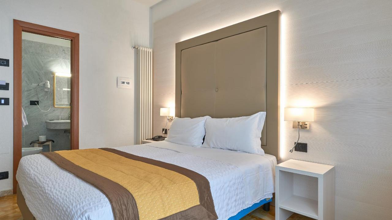 Hotel Adler Alassio Exteriér fotografie